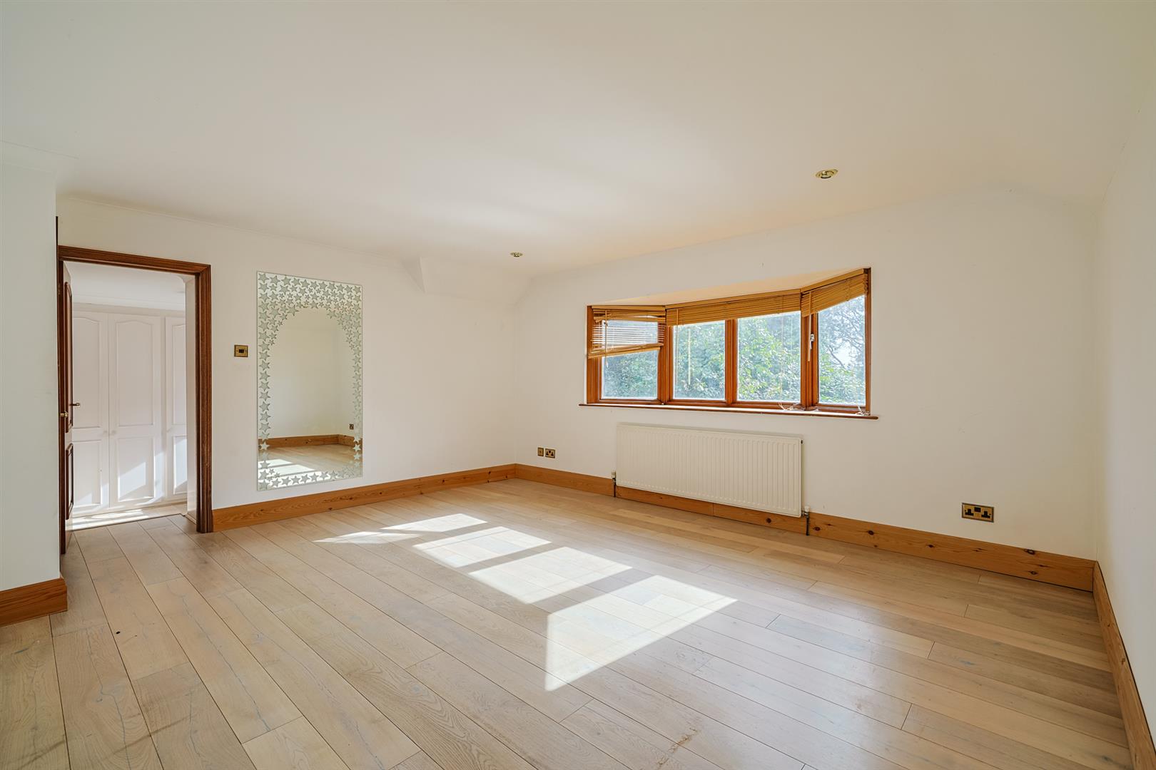 Grovewood, Groves Avenue, Langland, Swansea, SA3 4QF